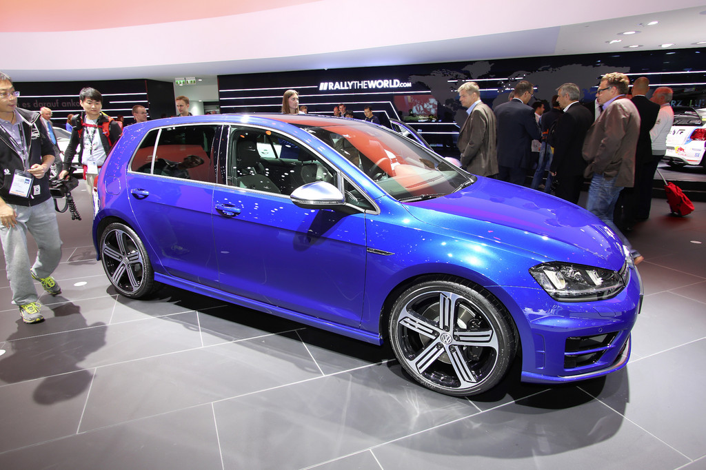 IAA 2013: Golf R macht Null-Acht-Fünfzehn auf der Nordschleife