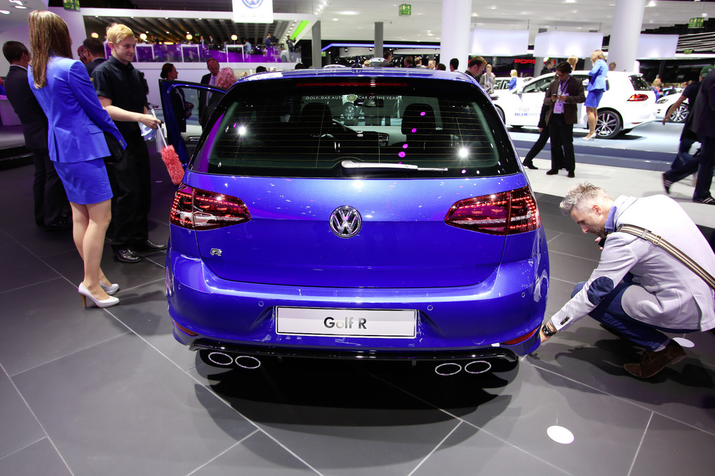 IAA 2013: Golf R macht Null-Acht-Fünfzehn auf der Nordschleife