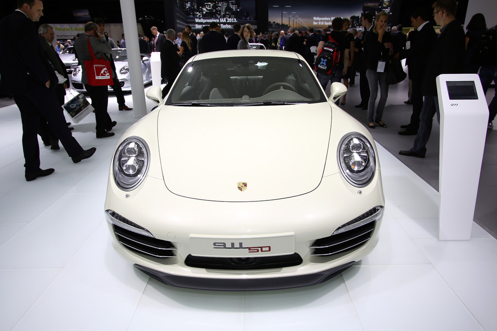 IAA 2013: Happy Birthday, Neun-Elfer