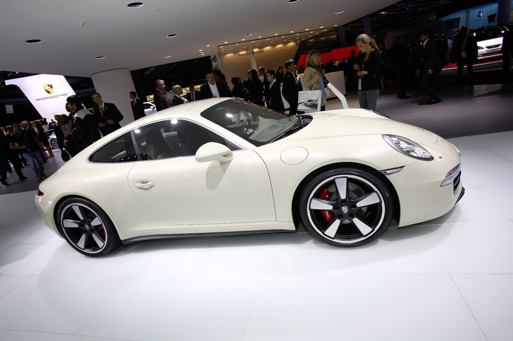 IAA 2013: Happy Birthday, Neun-Elfer