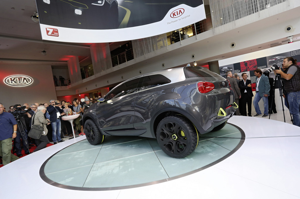 IAA 2013: Kia fährt mit dem Niro in die Zukunft