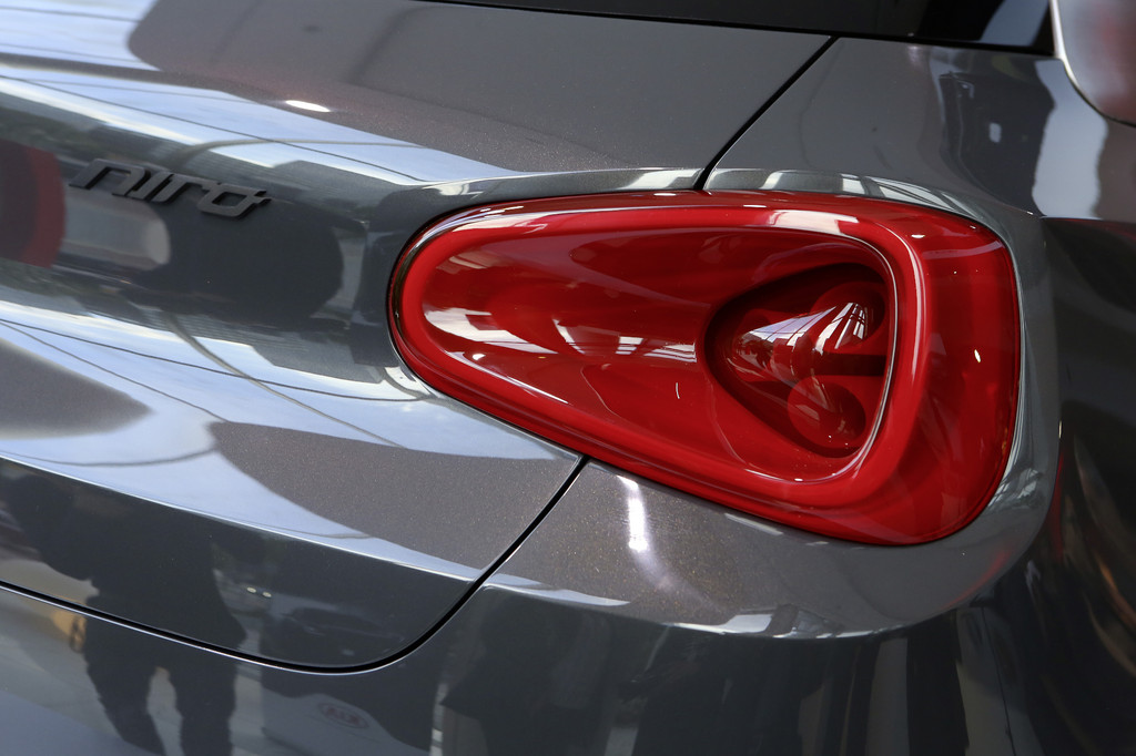 IAA 2013: Kia fährt mit dem Niro in die Zukunft