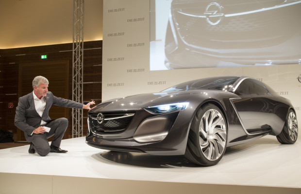 IAA 2013: Kommunikationszentrale im Monza-Kleid