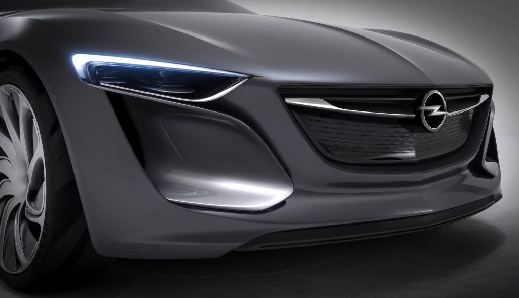 IAA 2013: Kommunikationszentrale im Monza-Kleid