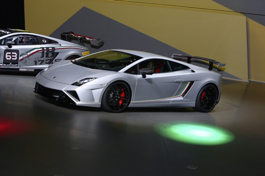 IAA 2013: Lamborghini Gallardo von der Schikane zum Bordstein