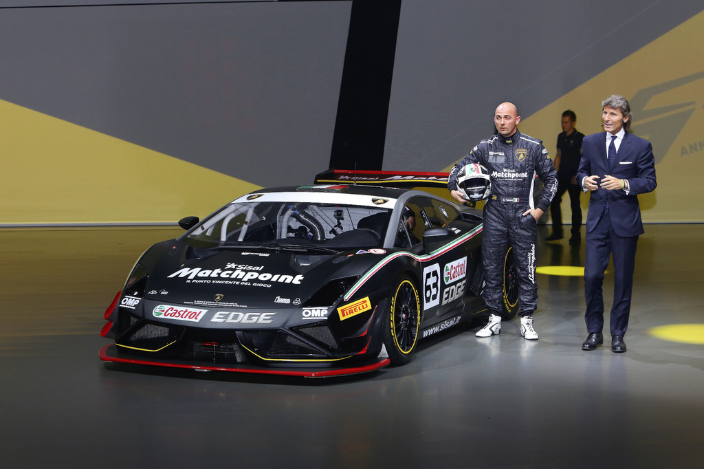IAA 2013: Lamborghini Gallardo von der Schikane zum Bordstein