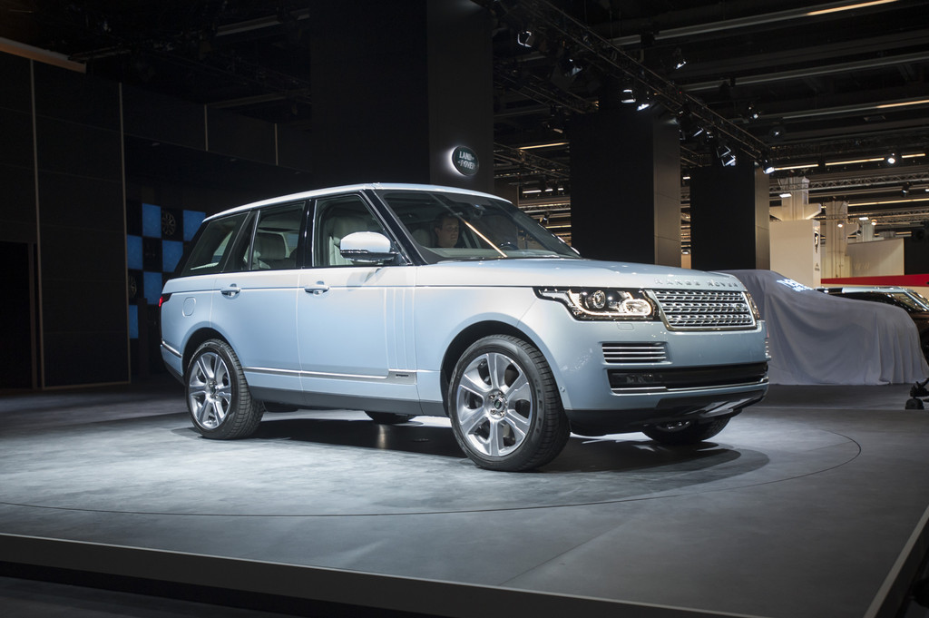 IAA 2013: Land Rover schickt seine Hybriden los