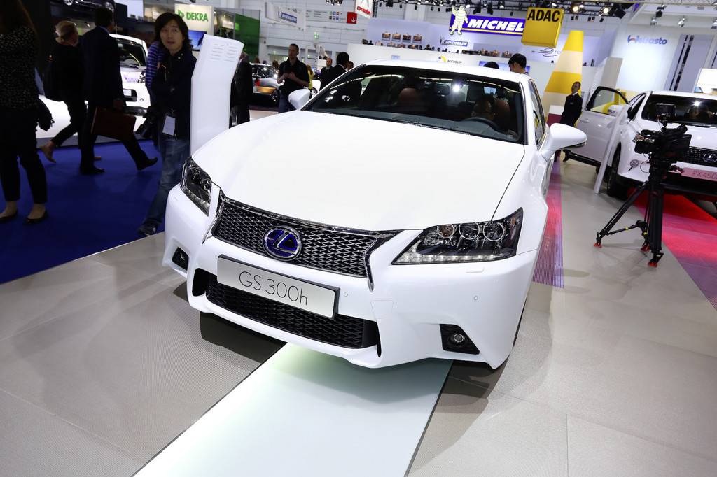 IAA 2013: Lexus bietet zweiten GS-Hybrid an