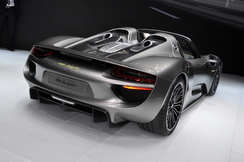 IAA 2013: Porsche-Gene für die Zukunft - Der 918 Spyder 