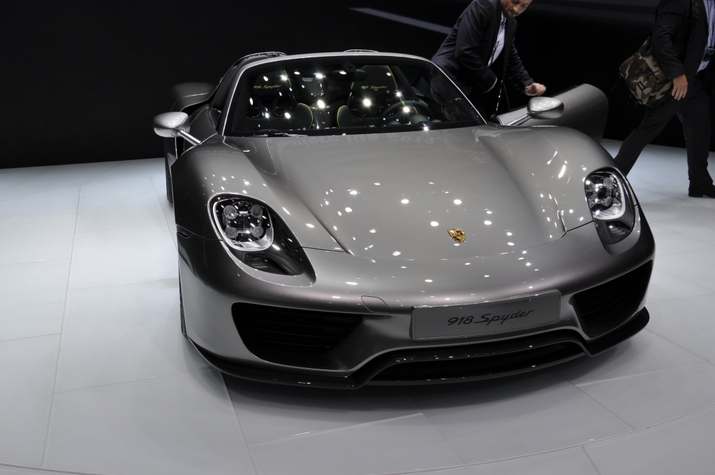 IAA 2013: Porsche-Gene für die Zukunft - Der 918 Spyder 