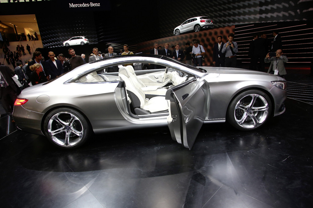 IAA 2013: S-Klasse Coupé hat alles im Blick