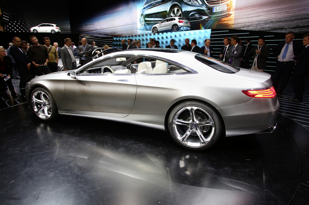 IAA 2013: S-Klasse Coupé hat alles im Blick