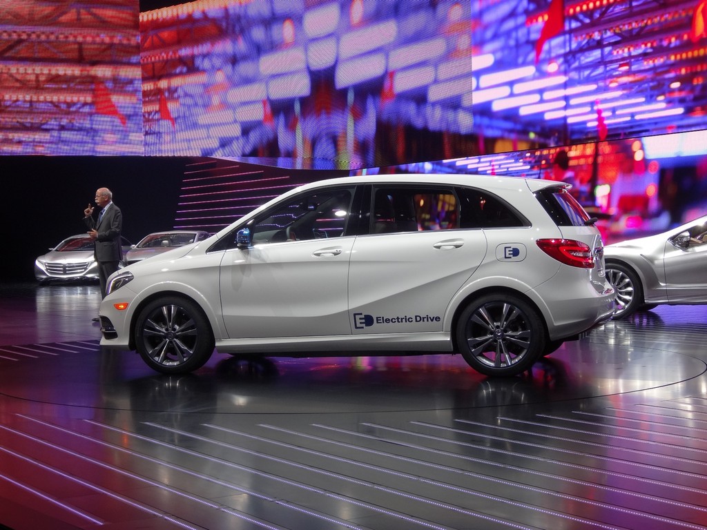 IAA 2013: S-Klasse soll noch in diesem Jahrzehnt autonom fahren