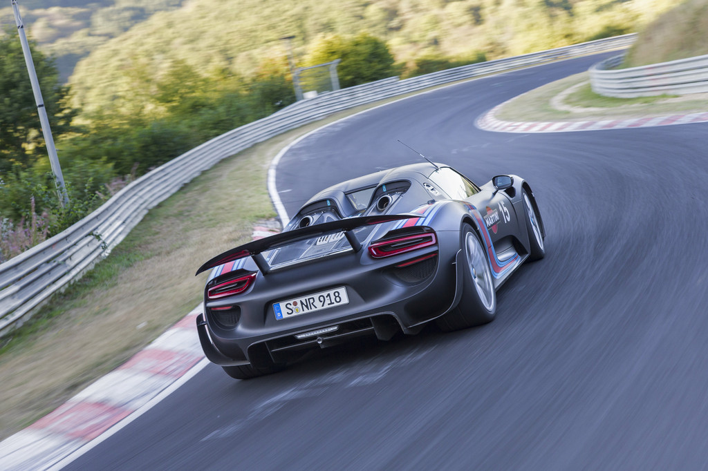 IAA 2013: Schneller war noch keiner auf dem Nürburgring