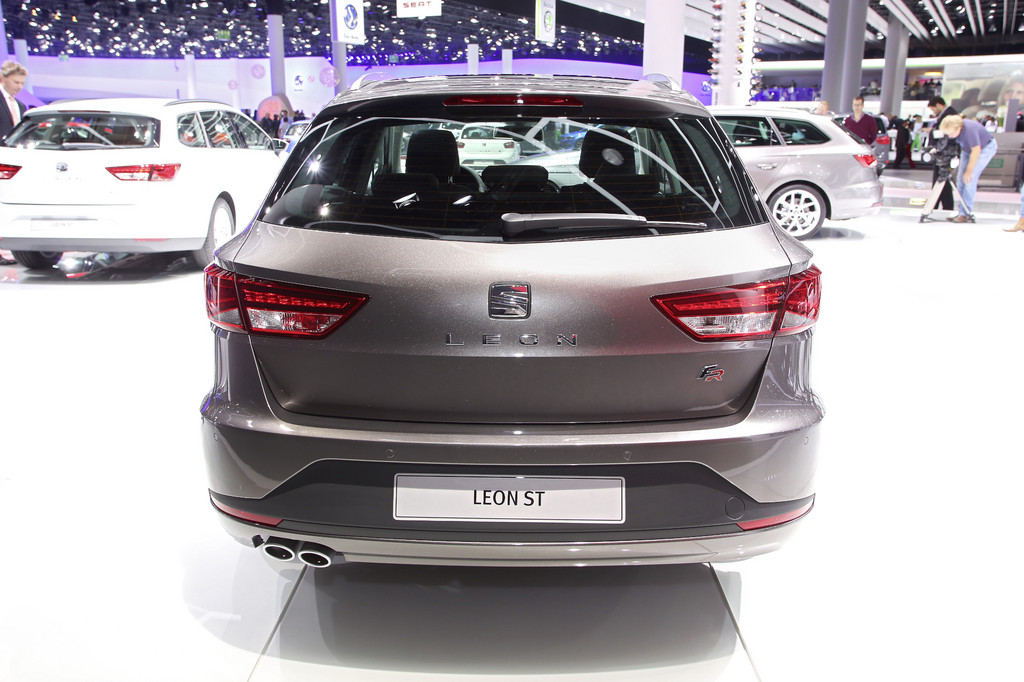IAA 2013: Seat Leon schluckt 1470 Liter
