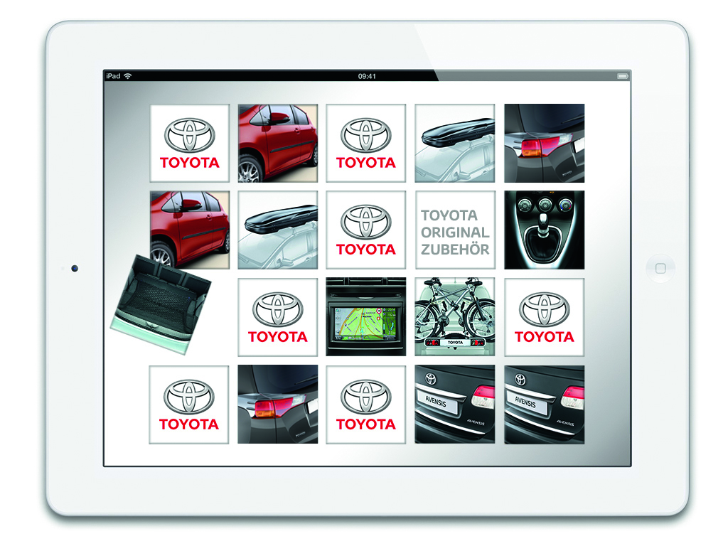 IAA 2013: Toyota-Zubehör auf XXL-iPad