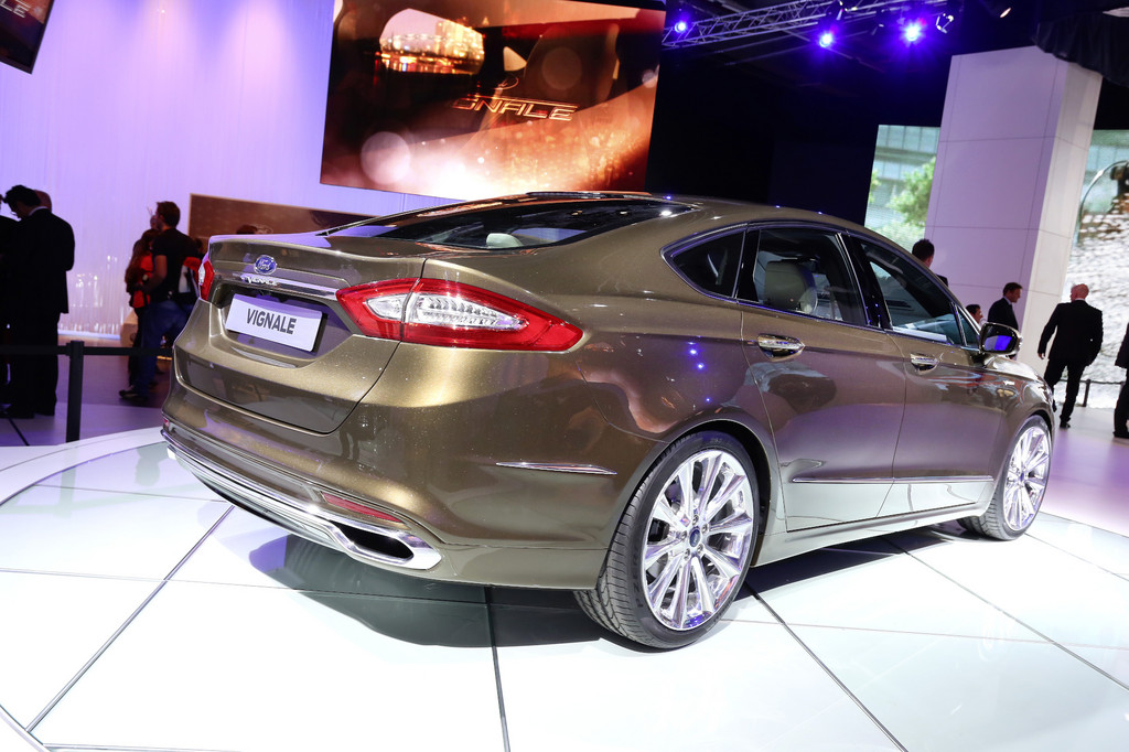 IAA 2013: Vignale hebt den Ford Mondeo eine Stufe höher