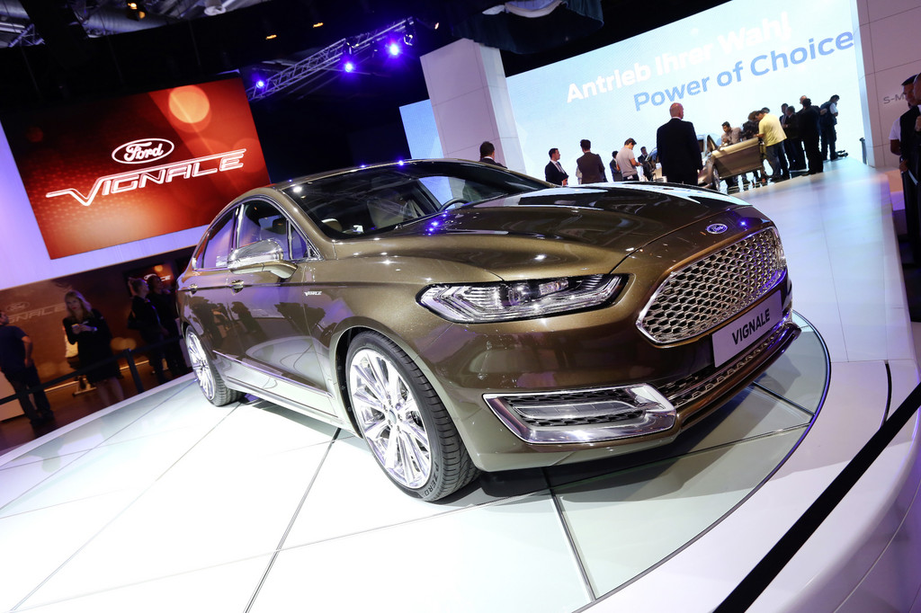 IAA 2013: Vignale hebt den Ford Mondeo eine Stufe höher