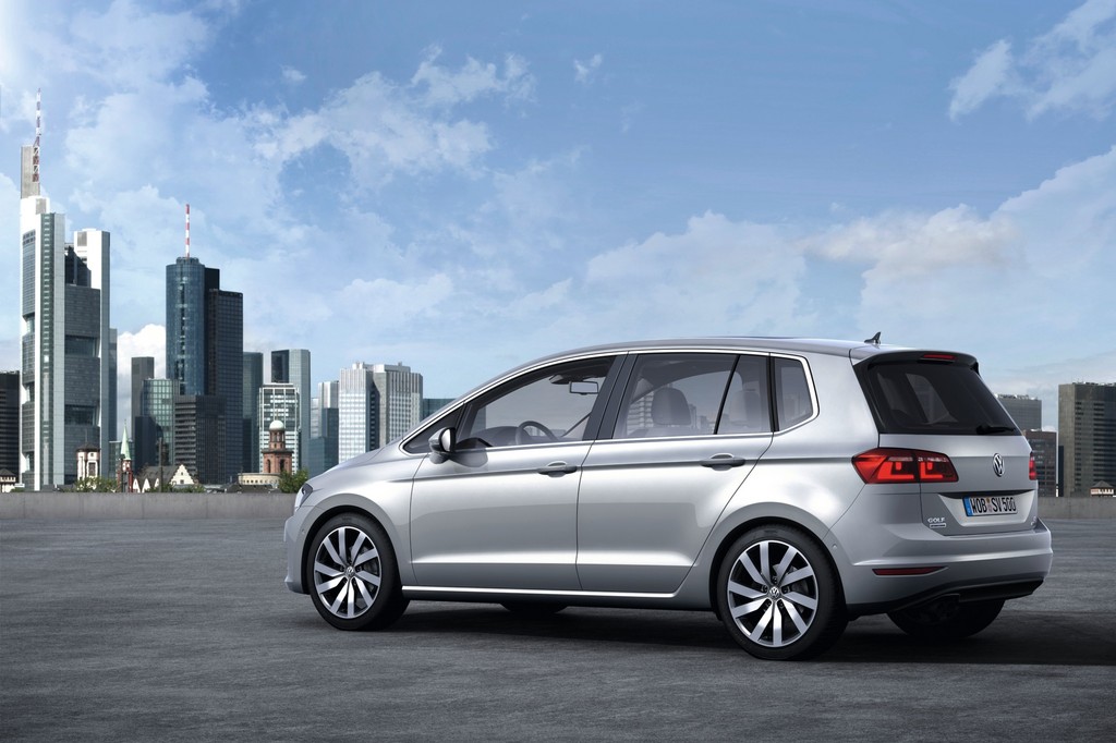 IAA 2013: Volkswagen zeigt erstmals den Golf Sportsvan