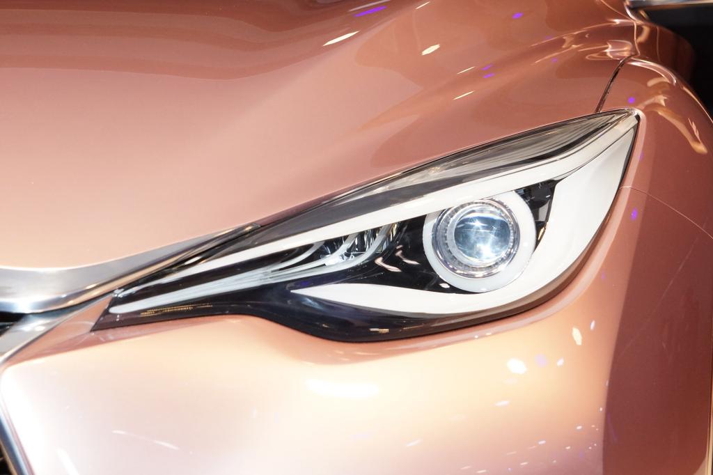 Infiniti Q30 Concept