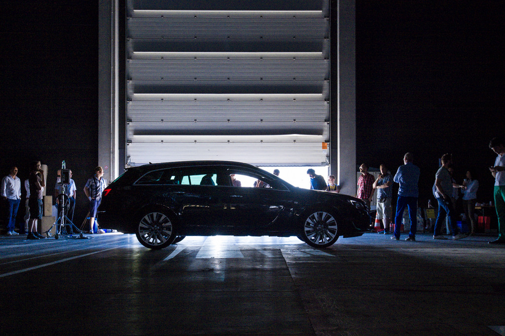 Jürgen Klopp fliegt auf den Opel Insignia