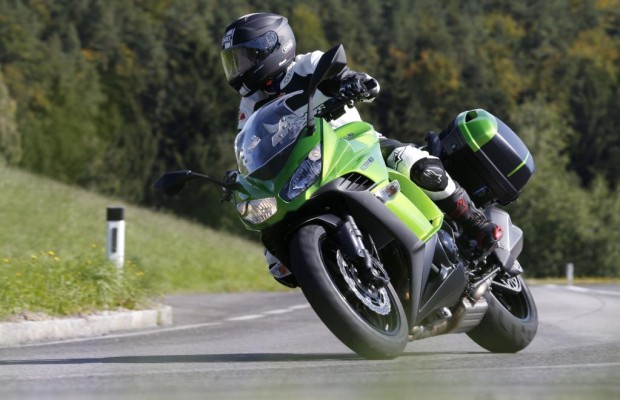 Kawasaki Z1000SX: Grüner Zwitter mit Z-Power