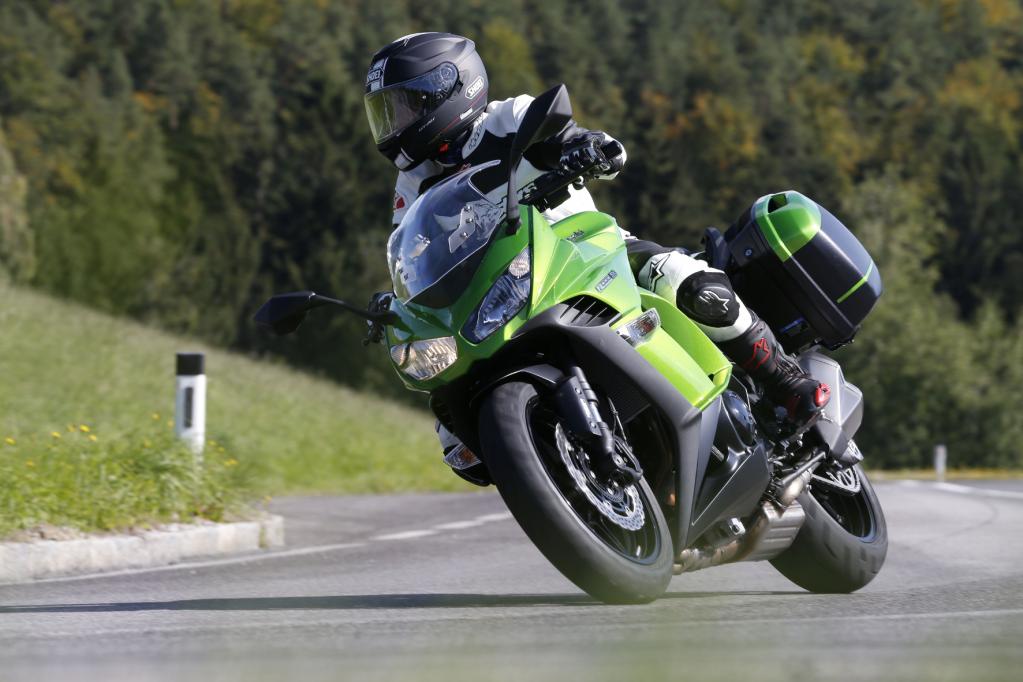 Kawasaki Z1000SX: Grüner Zwitter mit Z-Power