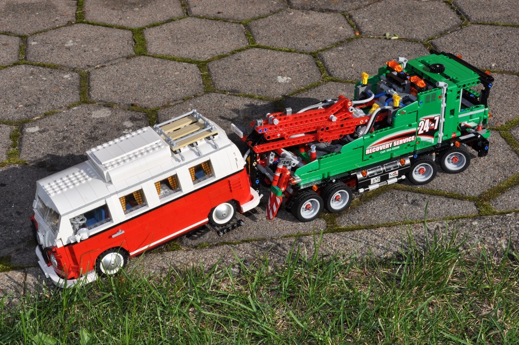 Lego-Technic: In knapp drei Stunden zum Berge-Lkw
