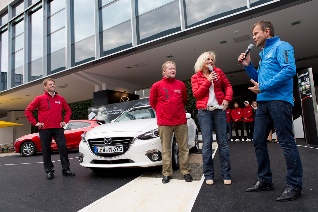 Mazda spendet 60 000 Euro an 