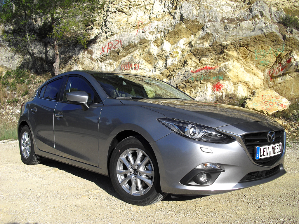 Mazda3, hier die Neuauflage als Fließheckversion. 