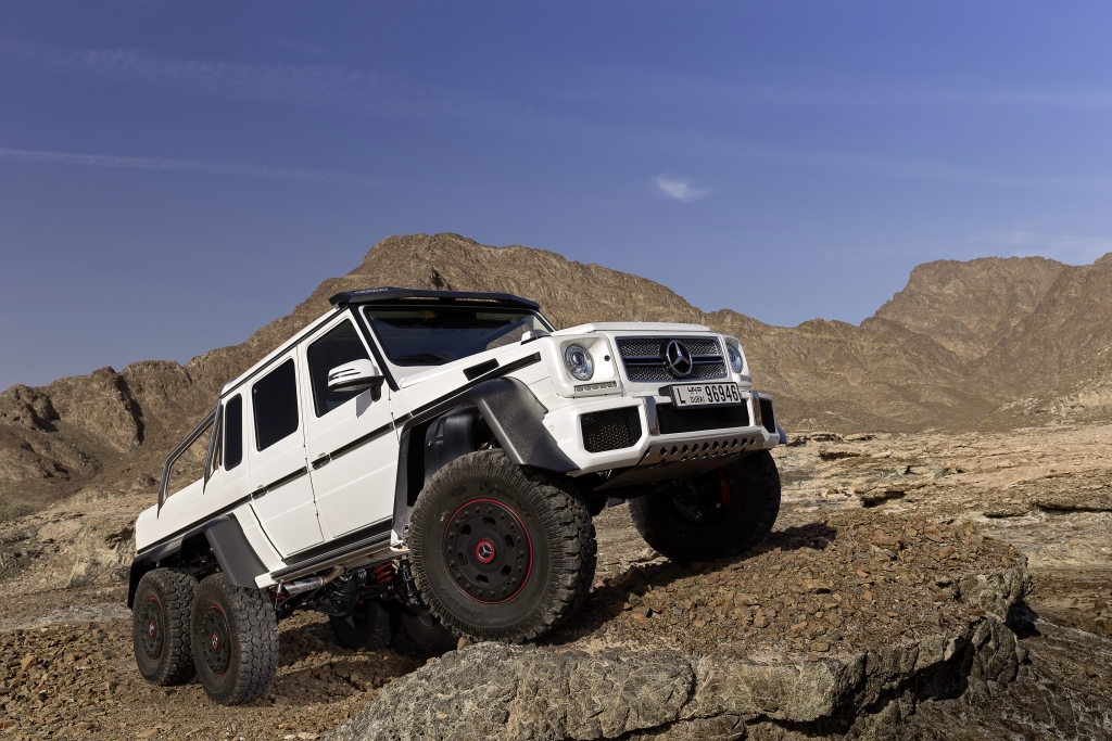 Mercedes G 63 AMG 6x6 - Für eine Achse mehr