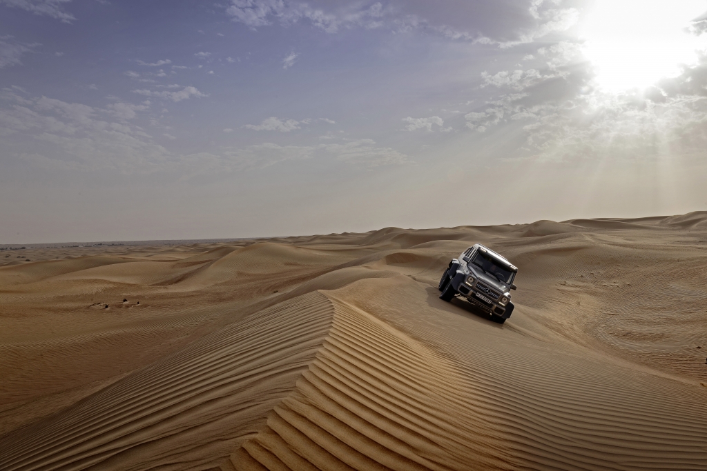 Mercedes G 63 AMG 6x6 - Für eine Achse mehr