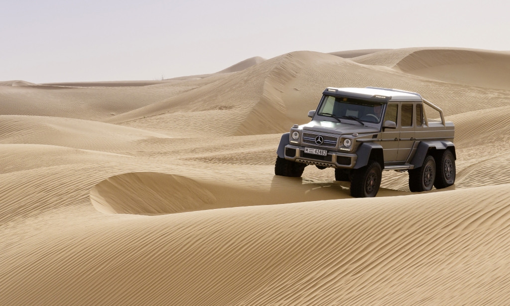 Mercedes G 63 AMG 6x6 - Für eine Achse mehr