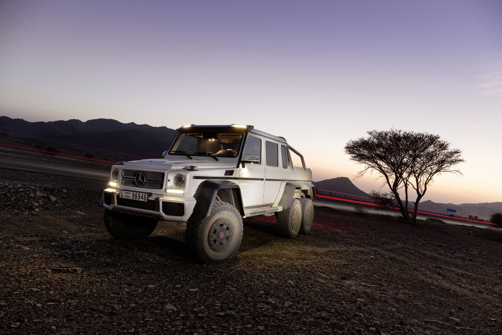 Mercedes G 63 AMG 6x6 - Für eine Achse mehr