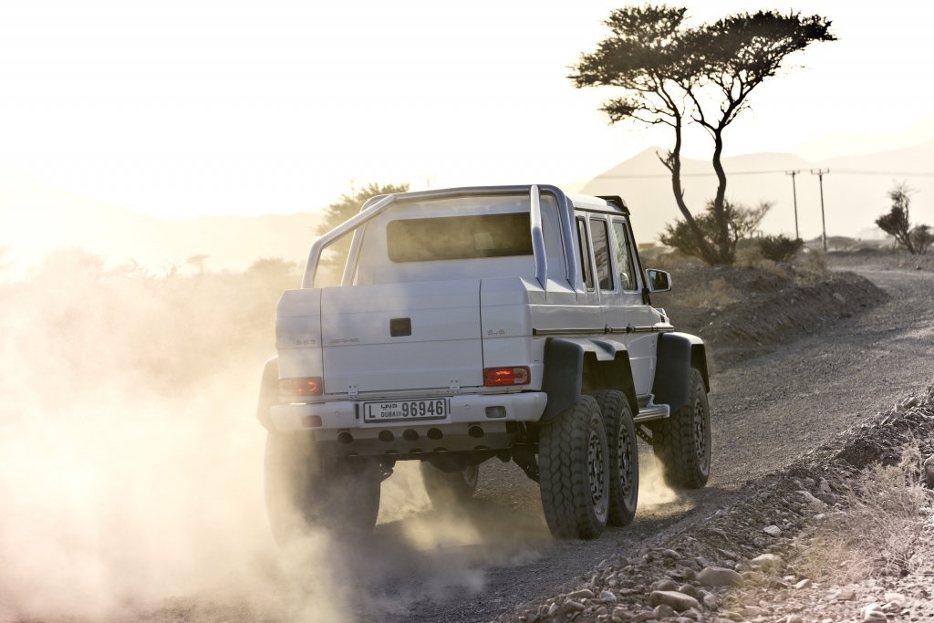 Mercedes G 63 AMG 6x6 - Für eine Achse mehr