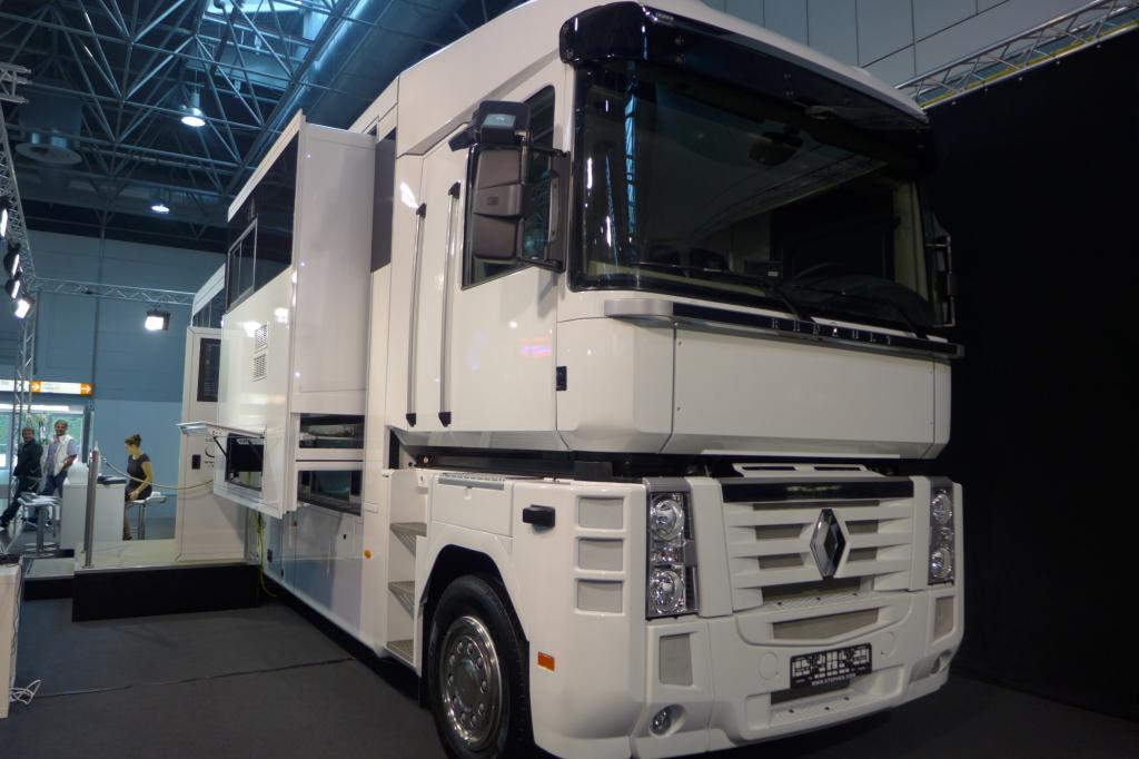 Motorhomes STX