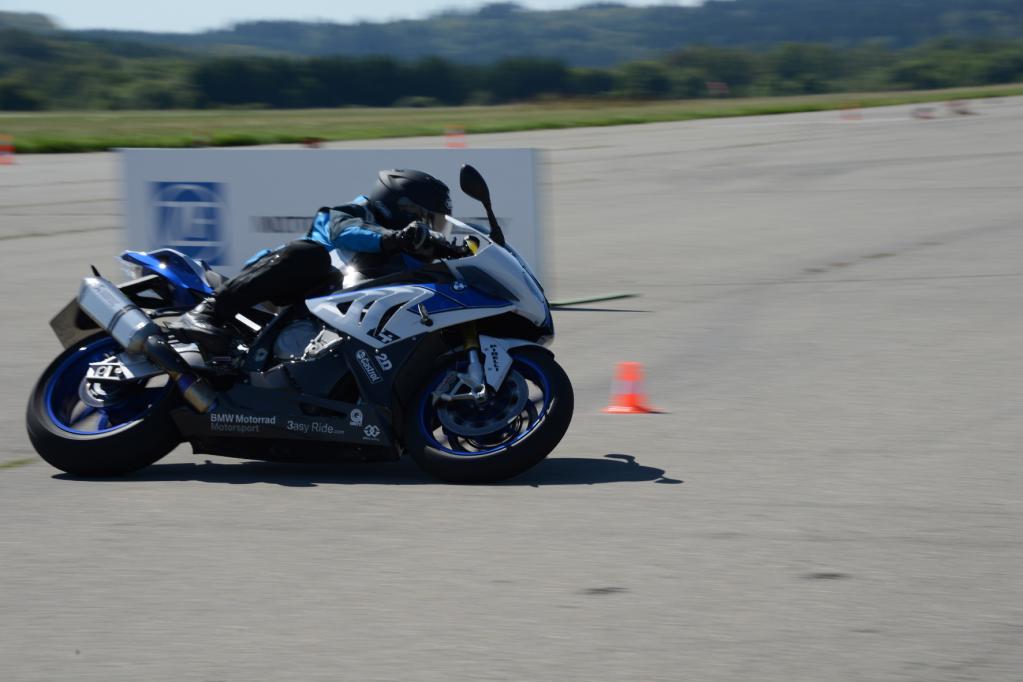 Motorrad: Mehr Spaß und Sicherheit durch elektronische Dämpfung