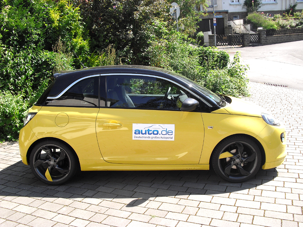 Opel Adam: Und so sieht der modische Lifestyle-Flitzer von der Seite aus.