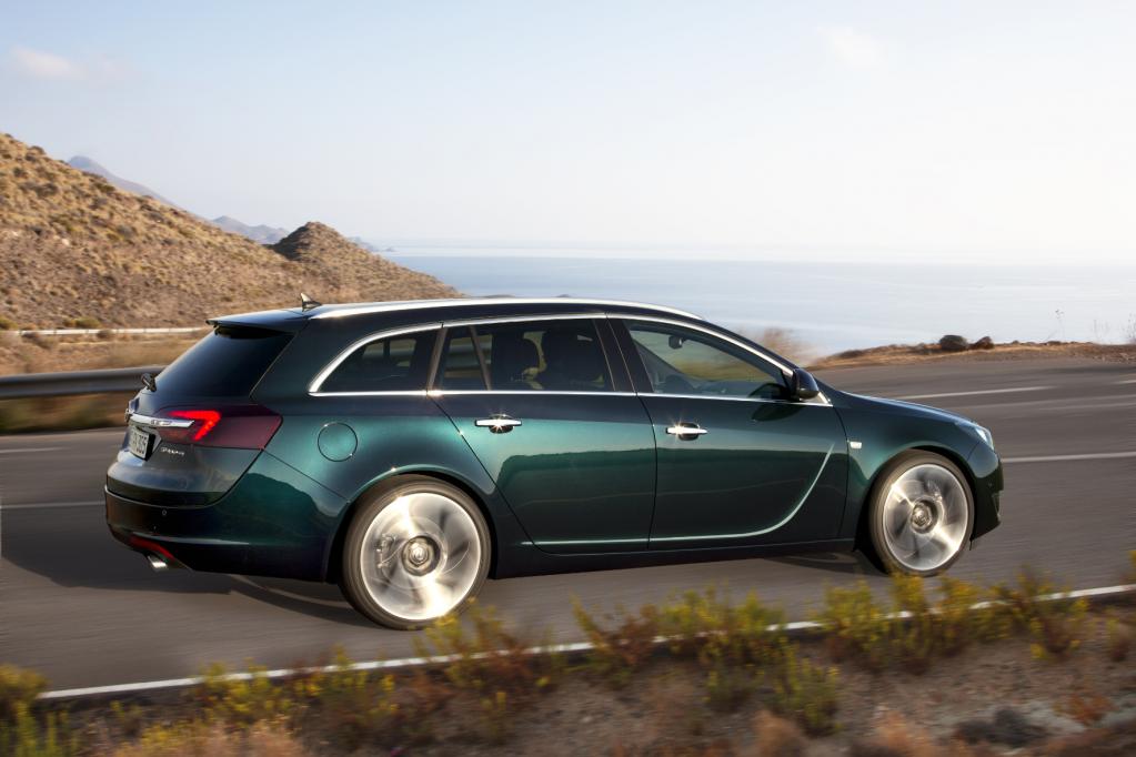 Opel Insignia: Smartphone auf Rädern