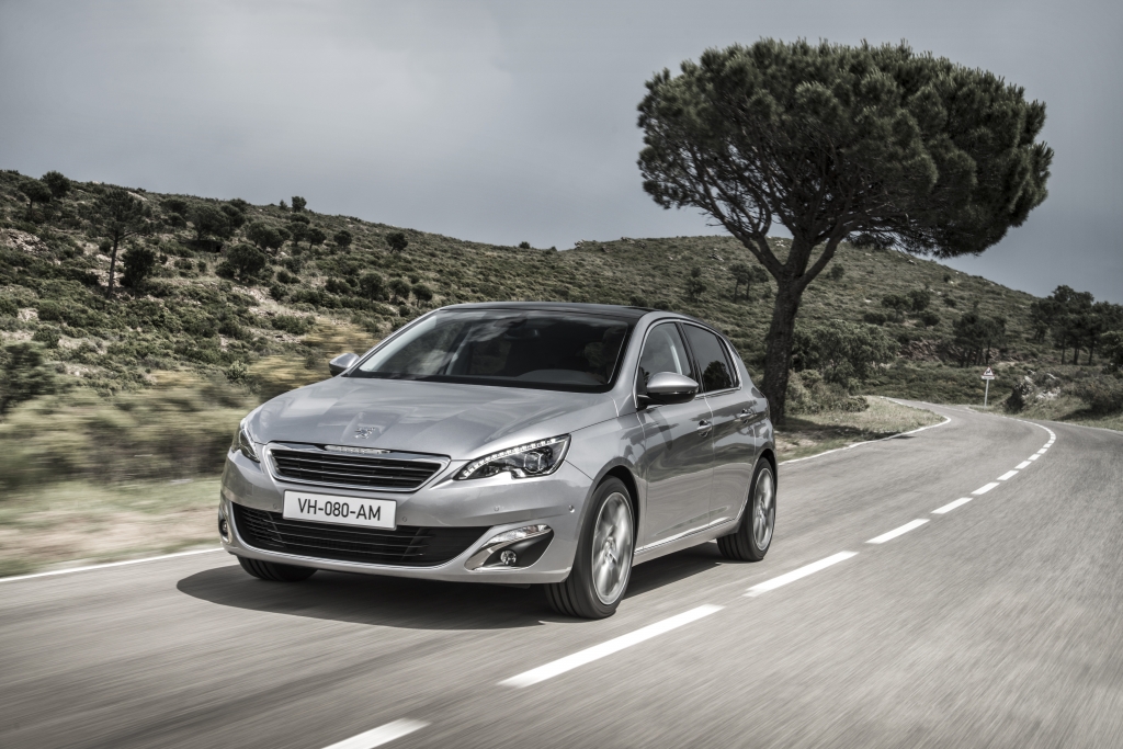 Peugeot 308 155 THP: Versteckspiel hinter klaren Linien