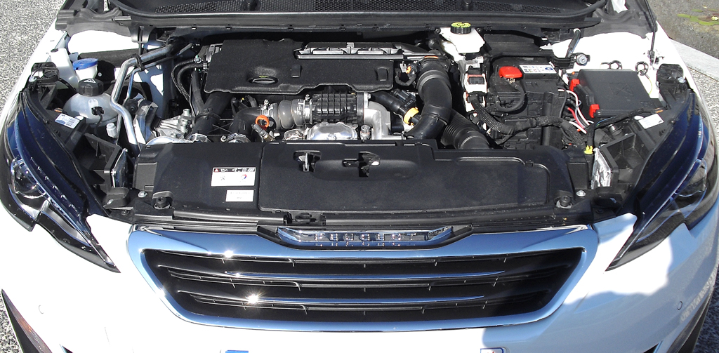 Peugeot 308: Moderne Leuchteinheit vorn. 