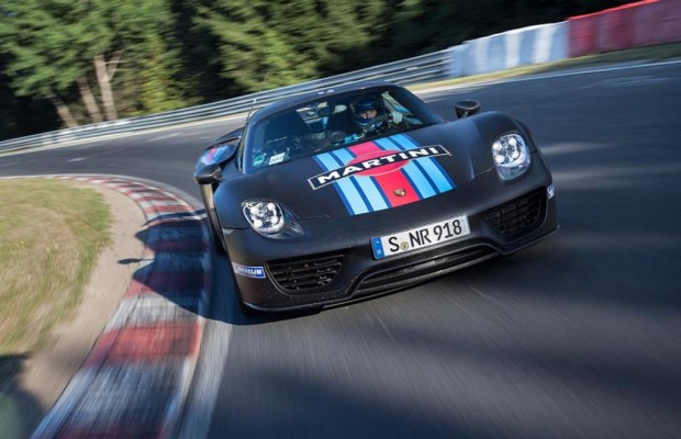Porsche 918 fährt Nürburgring-Rundenrekord