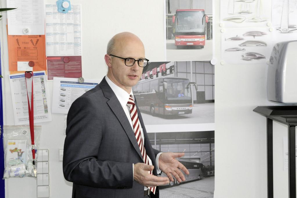 Setra TopClass 500: Langstrecken- Reisebus im 