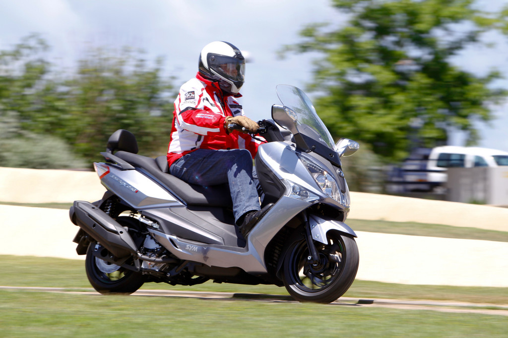 Sym GTS 300i jetzt auch mit ABS