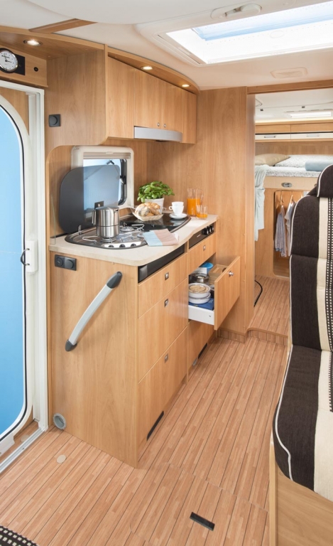 Test Globebus I 008: Mehr als ein Wohn-Auto