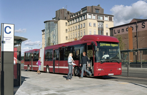 Volvo modernisiert rund 100 Gelenkbusse
