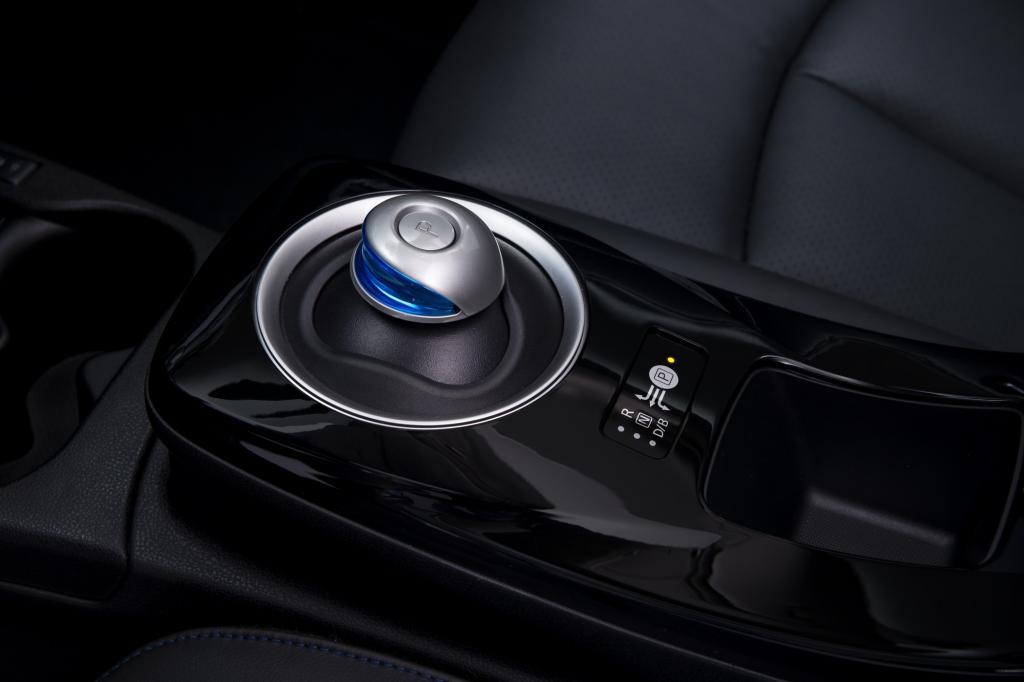 Wählhebel des Nissan Leaf