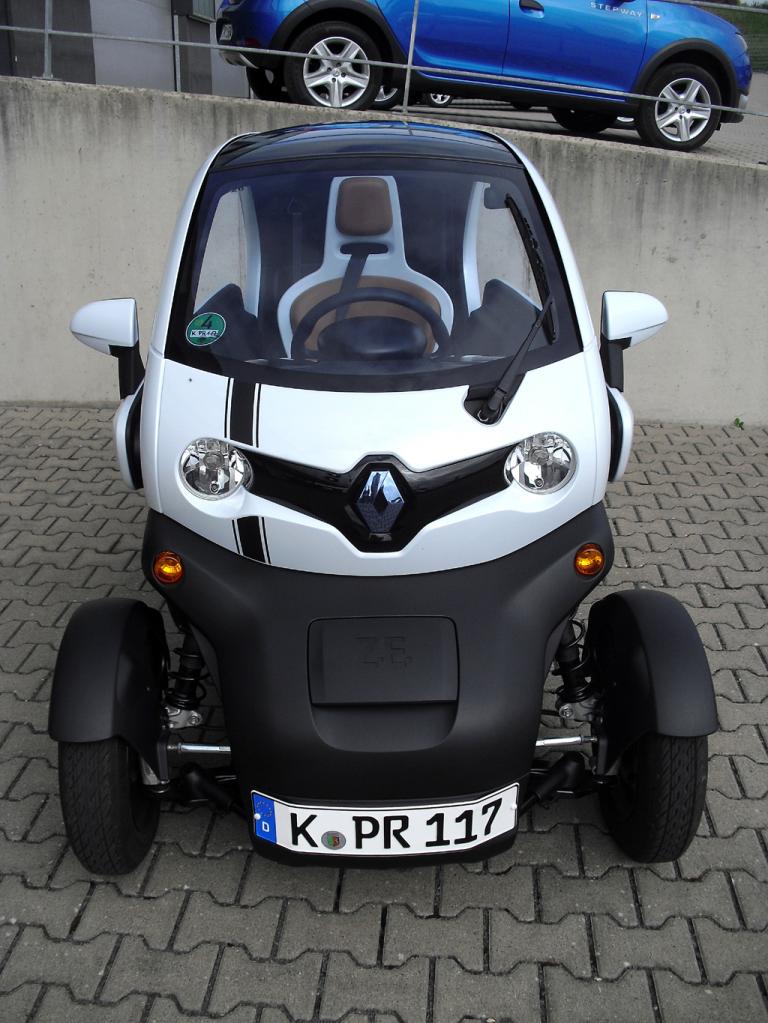 Wird als Quad geführt: Renault Twizy mit Elektroantrieb. 