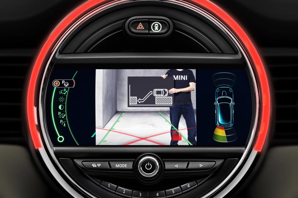 Auch eine Rückfahrkamera ist offenbar im Programm