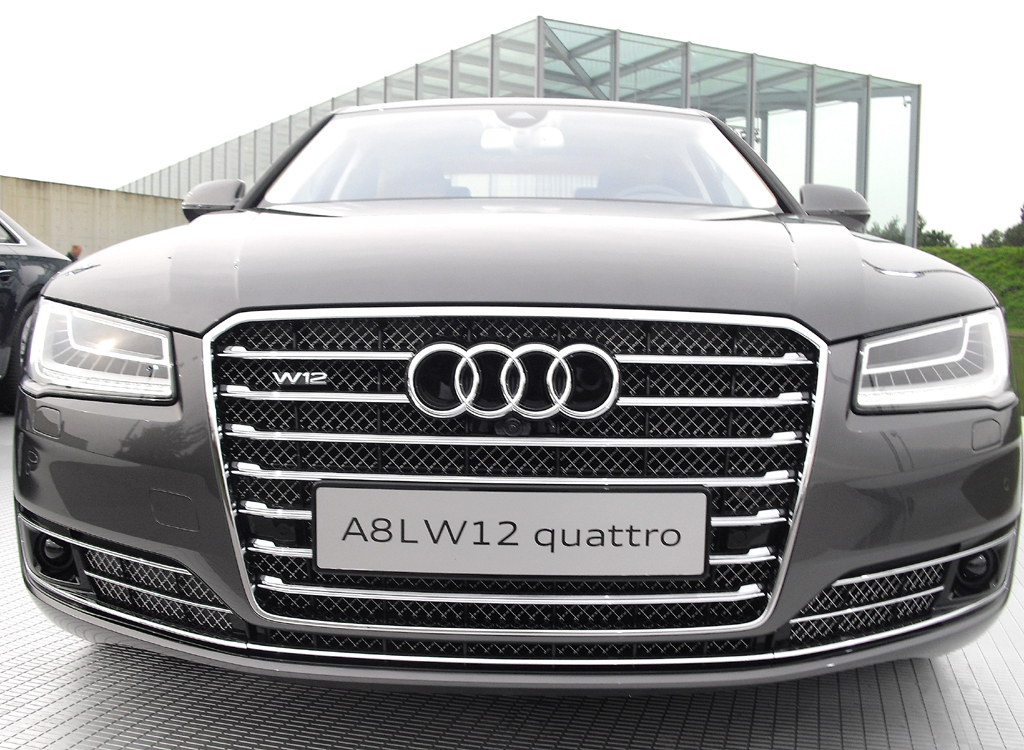 Audi A8: In der Baureihe rangiert der Zwölfzylinder ganz oben. 